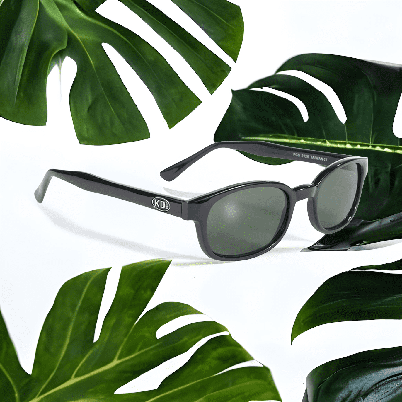 Occhiali da sole KD's 2126 con montatura classica nera e lenti verde scuro