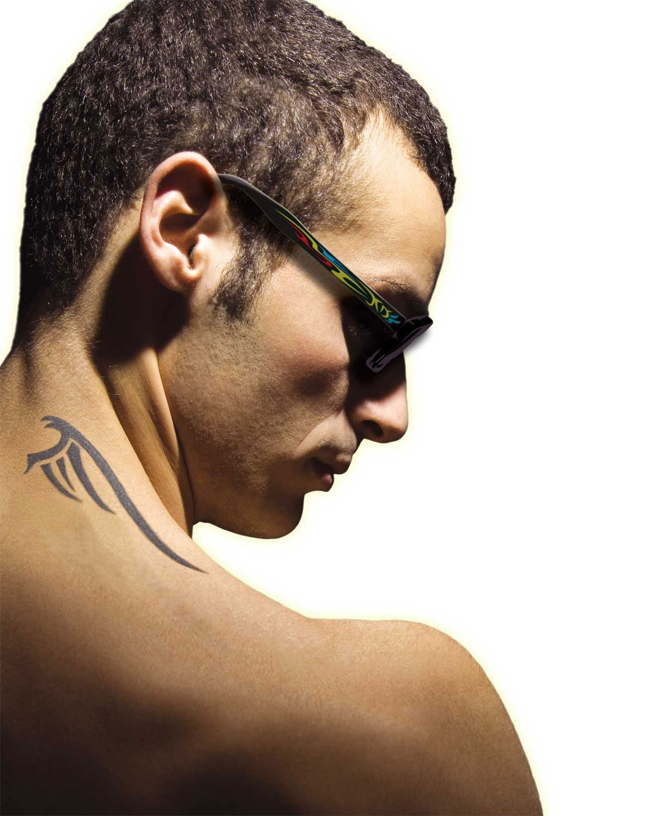 Lunettes de soleil KD's 5400 avec monture tatouage tribal et verres gris